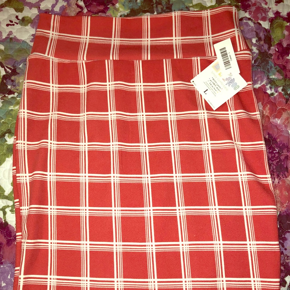Lularoe NWT large Cassie skirt